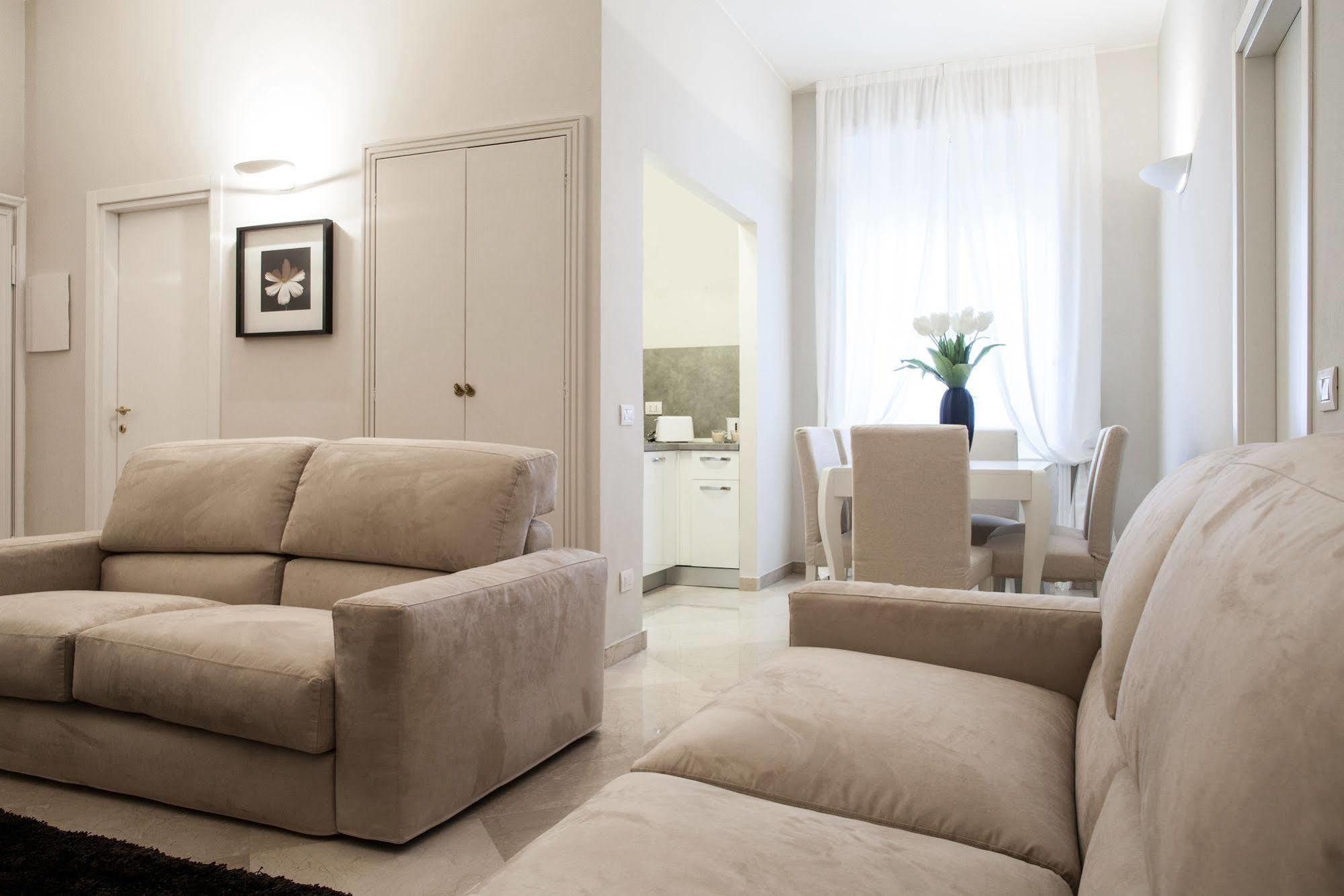 Milan Royal Suites Exterior foto